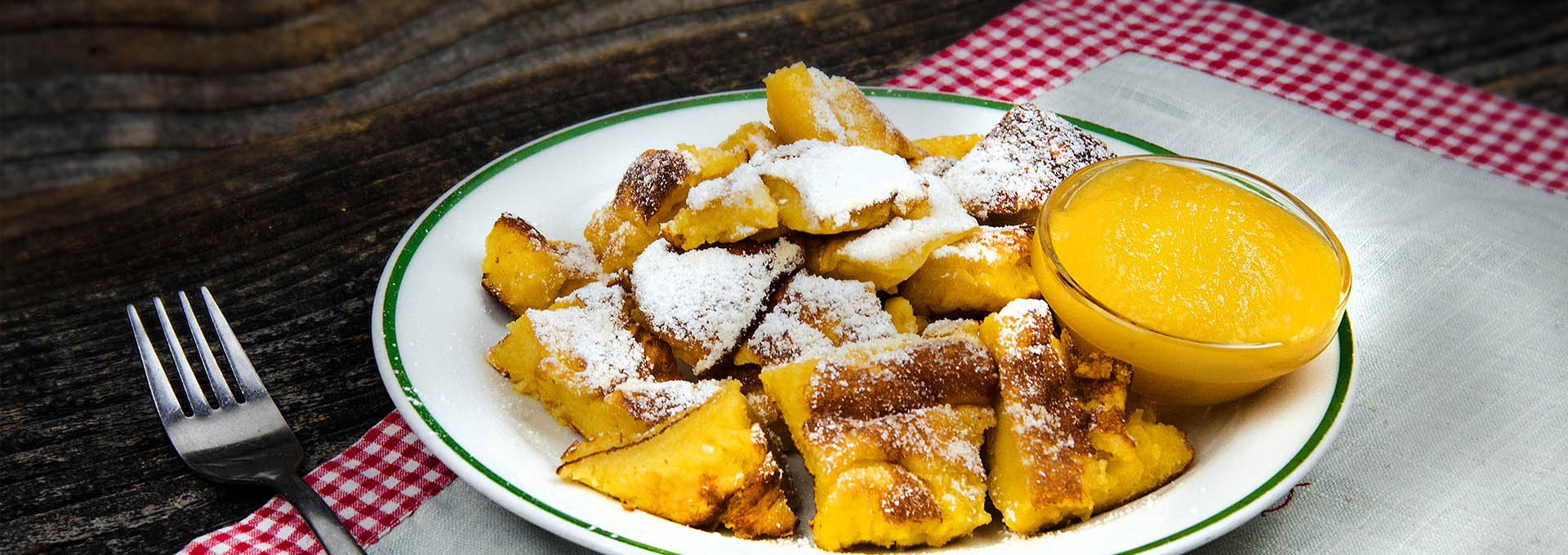 Kaiserschmarrn im Restaurant - Flachau Skihütte Schonzeit & Wildzeit