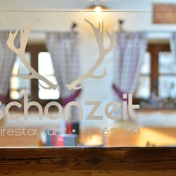 Skihütte in Flachau - Restaurant Schonzeit